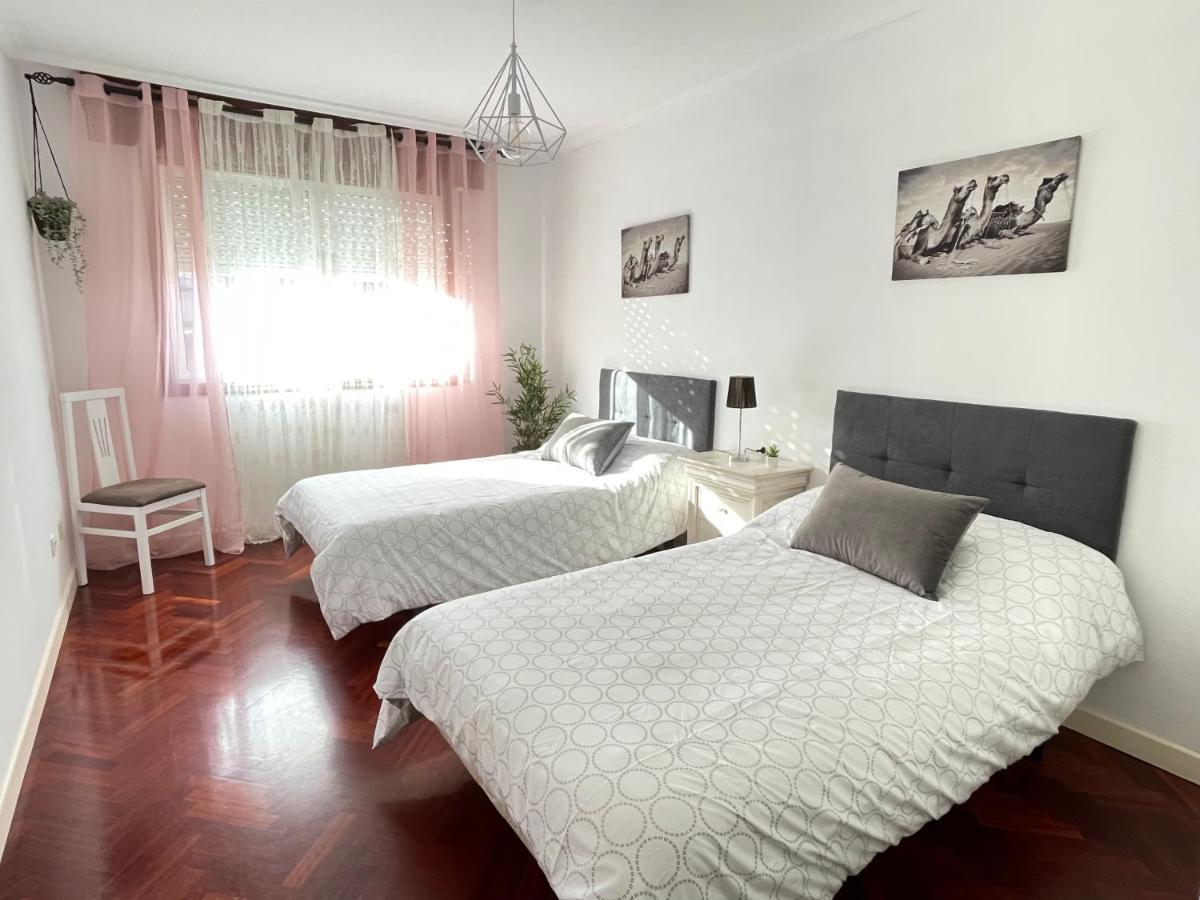 Piso Plaza Ravella Apartamento Vilagarcia de Arousa Exterior foto